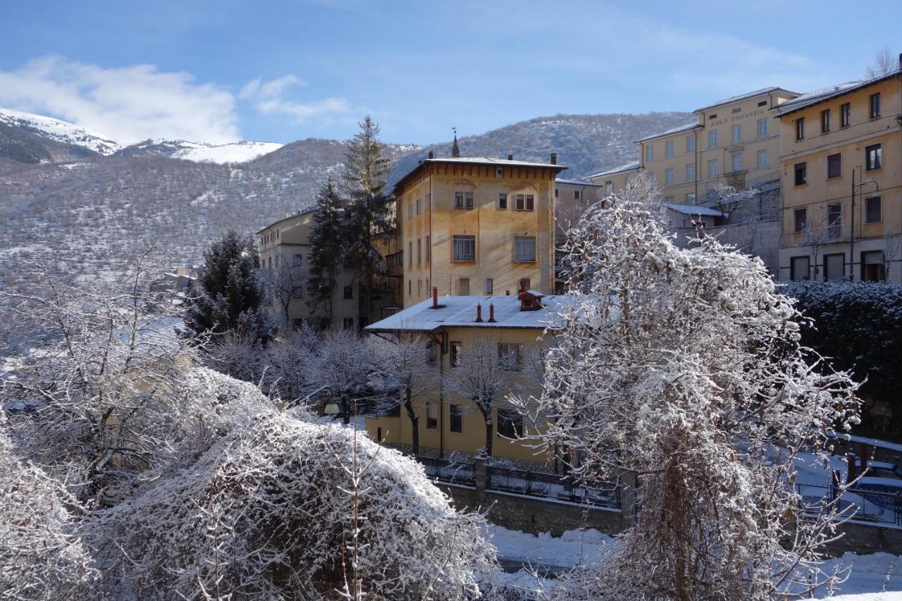 Albergo Centrale 스칸노 외부 사진
