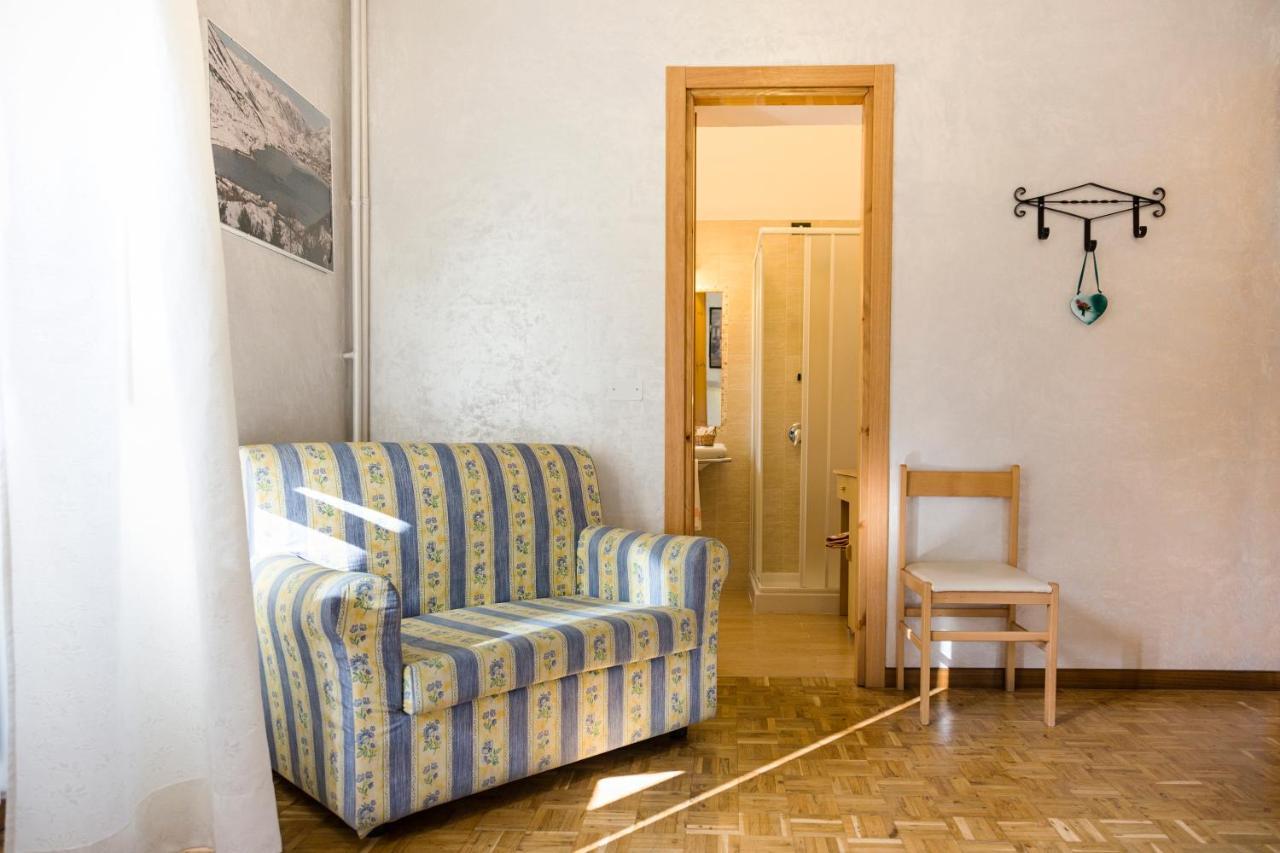 Albergo Centrale 스칸노 외부 사진